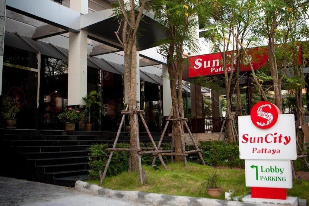 Sun City Pattaya Hotel Exteriör bild
